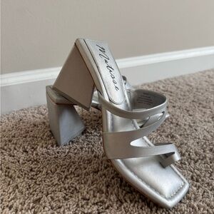 Matisse Women's Silver Block Heel Sandals